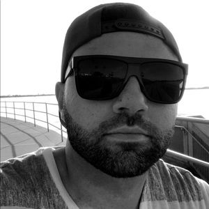 Meet your Posher, Raphi